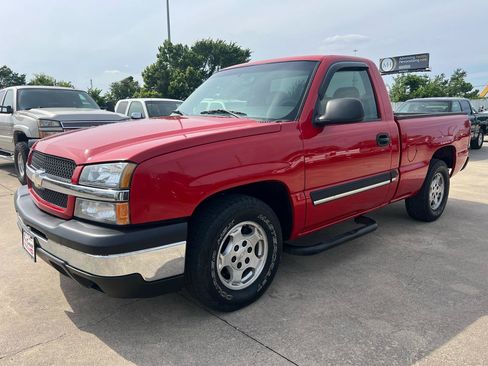 Used 2003 Chevrolet Silverado 1500 2WD Regular Cab w/ Exterior Appearance Pkg image 2