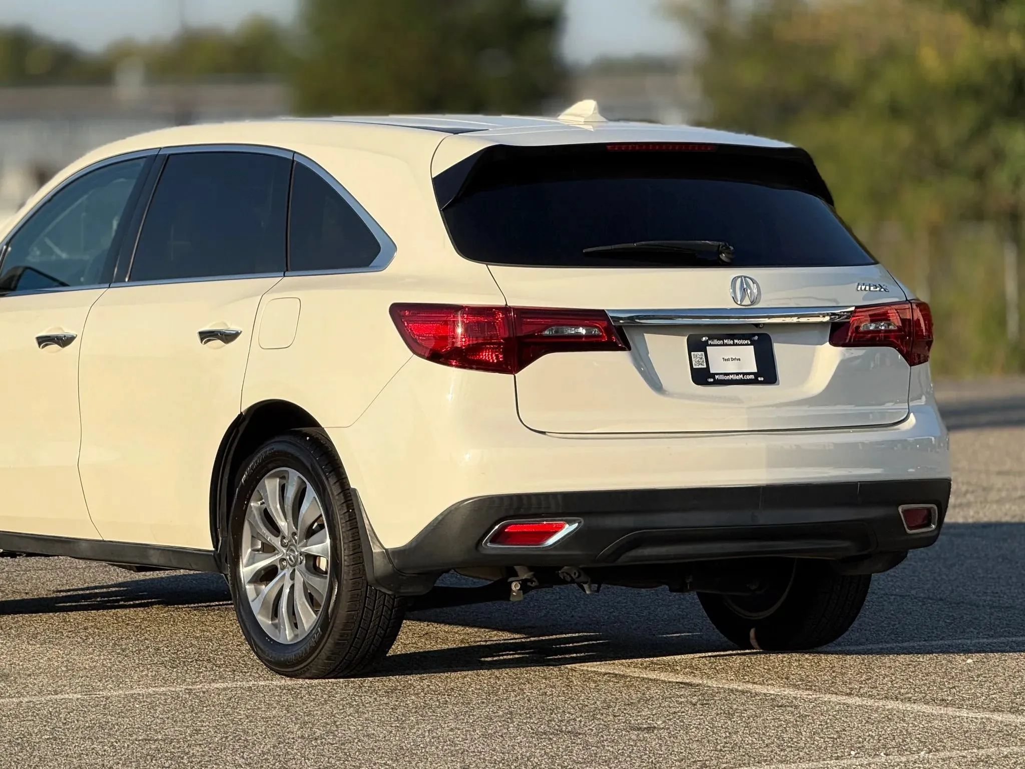 Used 2016 Acura MDX w/ Technology Package FWD image 16