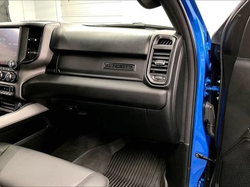 Used 2023 RAM 1500 Big Horn AWD/4WD image 19