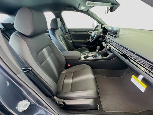 New 2026 Honda Civic Sport image 25