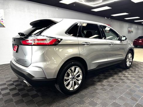 Used 2022 Ford Edge Titanium w/ Equipment Group 301A AWD/4WD image 15