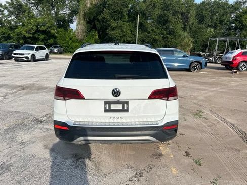Used 2023 Volkswagen Taos S FWD image 17