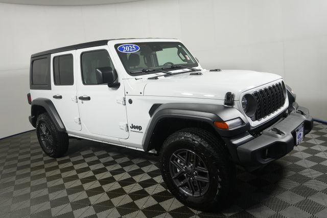 Used 2025 Jeep Wrangler Unlimited Sport AWD/4WD image 1