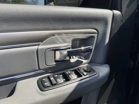 Used 2014 RAM 2500 Big Horn image 24