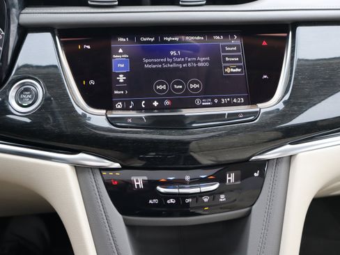 Used 2022 Cadillac XT6 Premium Luxury image 19