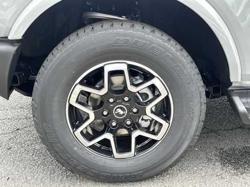 New 2026 Ford Bronco Outer Banks AWD/4WD image 20