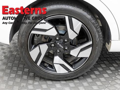 Used 2023 Kia Soul GT-Line FWD image 30