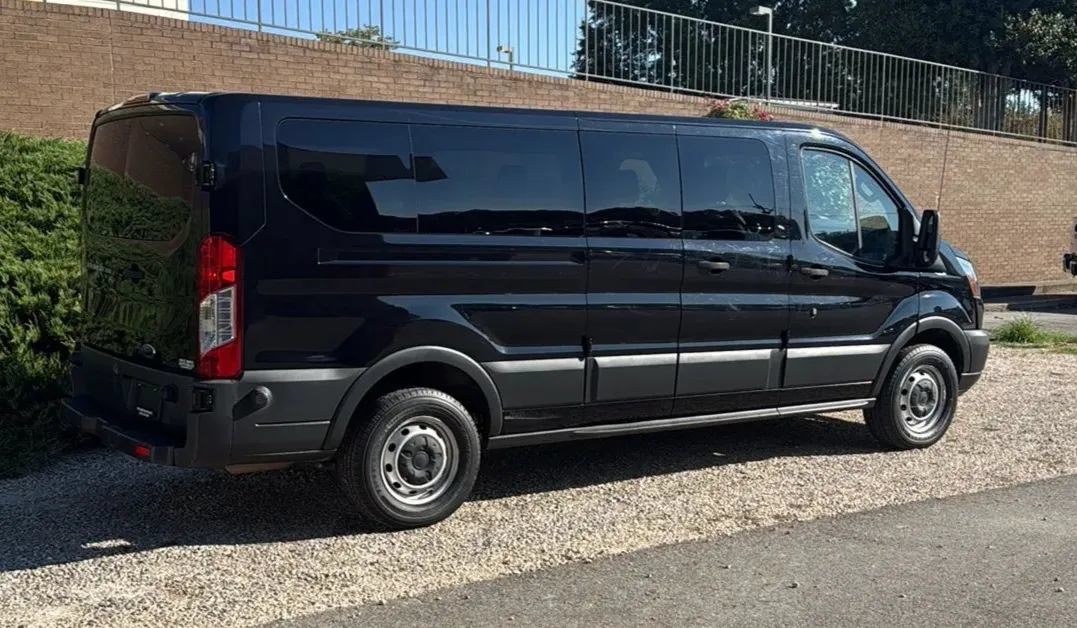 Used 2018 Ford Transit 350 XL RWD image 5