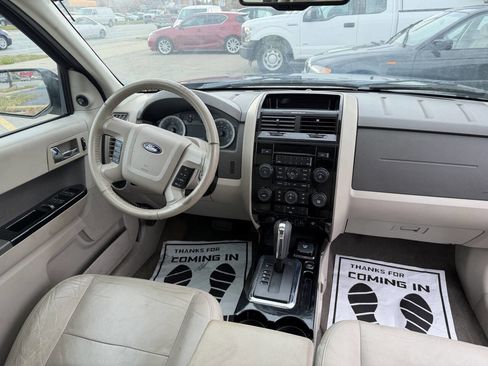 Used 2009 Ford Escape Limited image 7