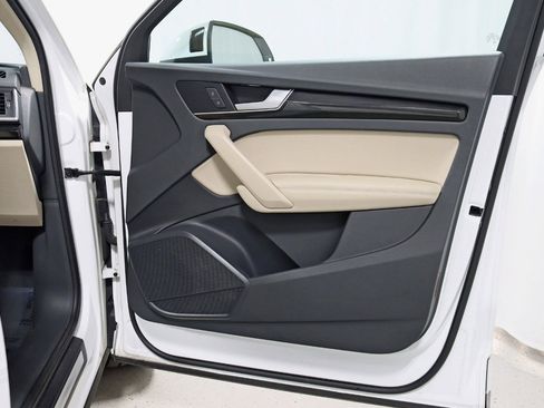 Used 2019 Audi Q5 2.0T Premium Plus w/ Premium Plus Package image 35