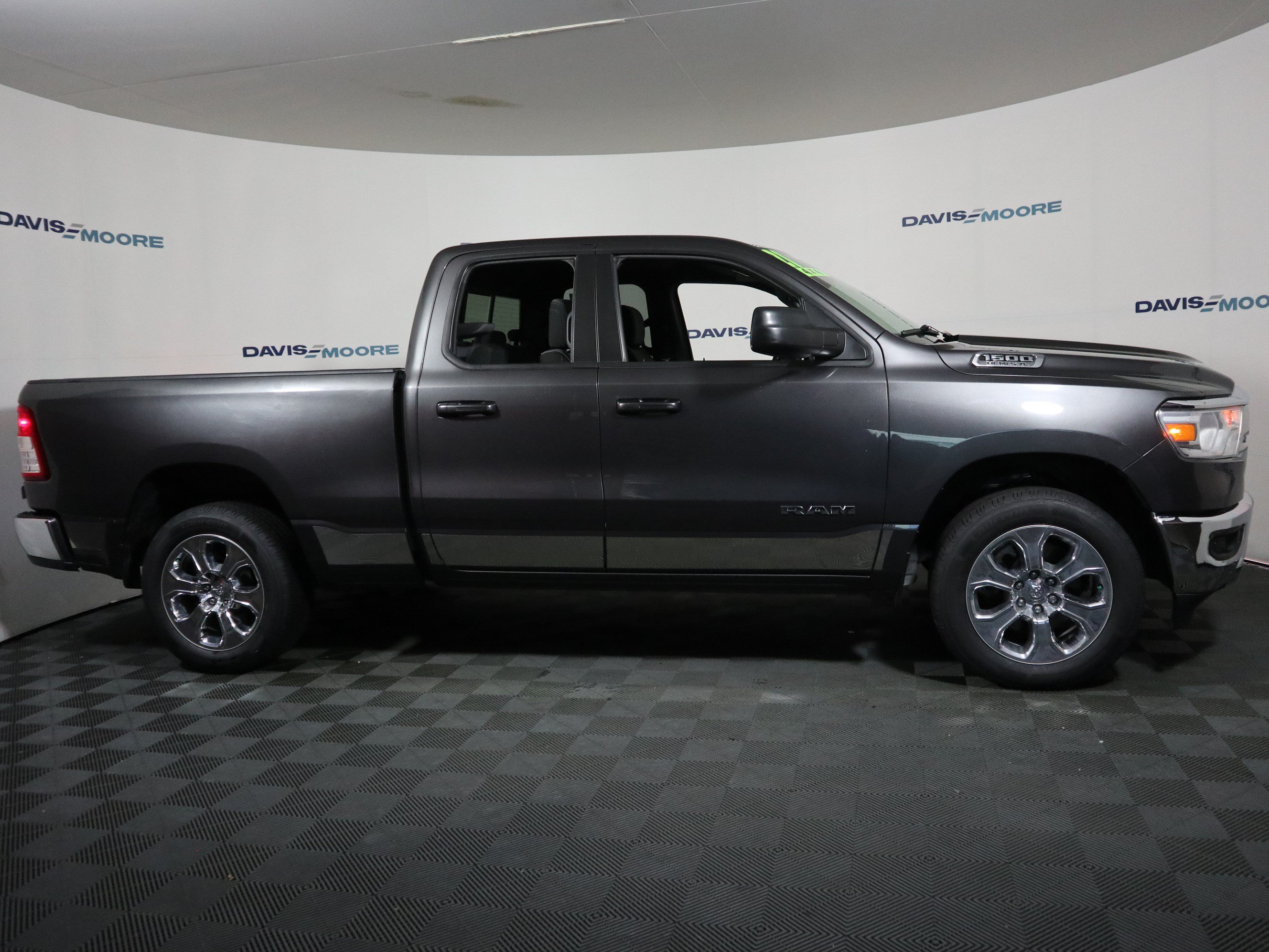 Used 2021 RAM 1500 Big Horn w/ Level 1 Safety Group AWD/4WD image 4