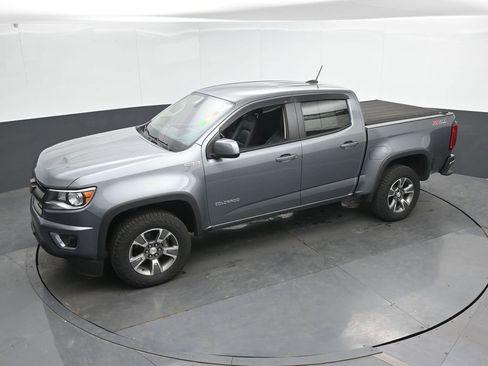 Used 2018 Chevrolet Colorado Z71 AWD/4WD image 35