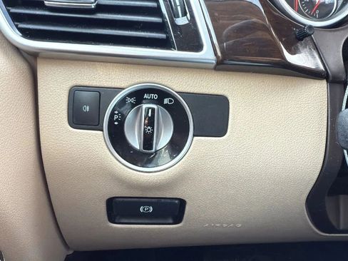 Used 2017 Mercedes-Benz GLE 350 4MATIC image 14