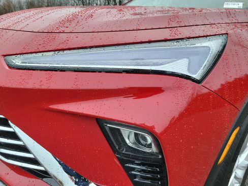 New 2026 Buick Envista Preferred w/ Convenience II Package image 9