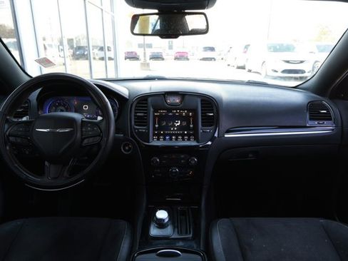 Used 2018 Chrysler 300 S w/ S Model Appearance Package image 30