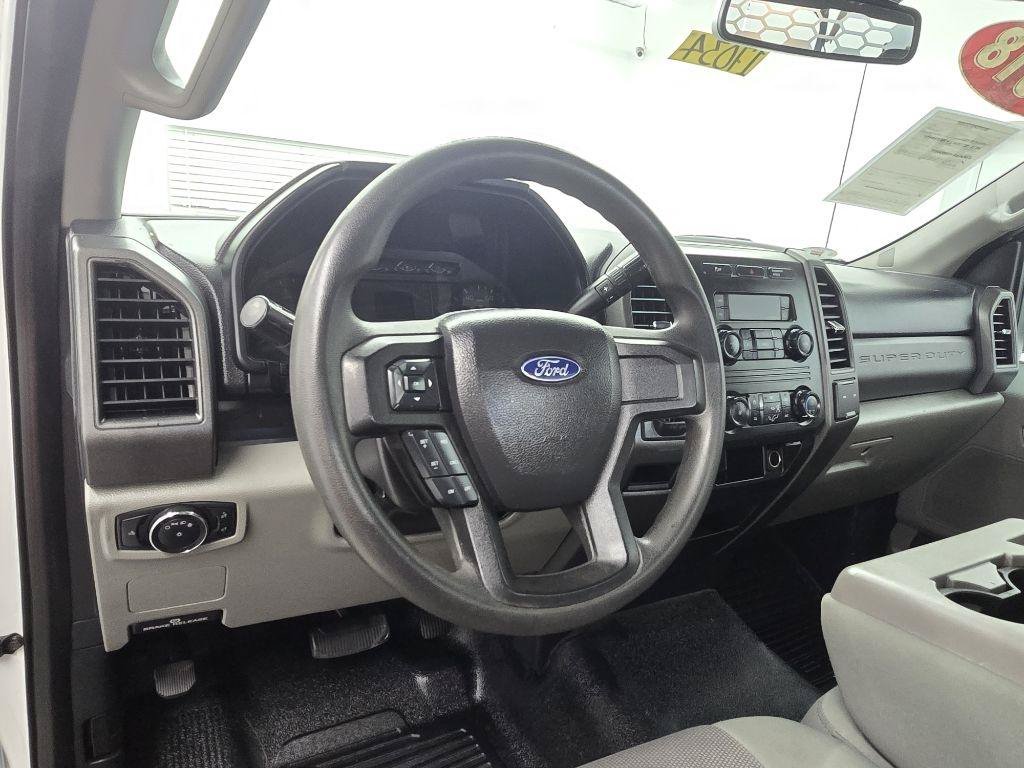 Used 2018 Ford F350 XL w/ Power Equipment Group RWD image 13