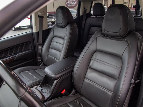 Used 2022 GMC Canyon Denali AWD/4WD image 24