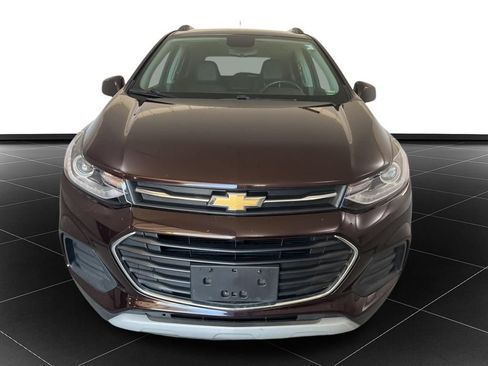 Used 2021 Chevrolet Trax LT AWD/4WD image 8