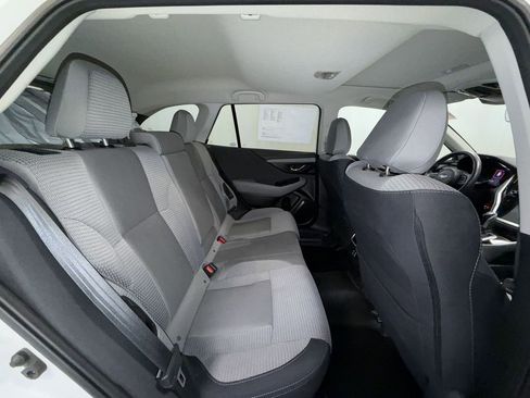 Used 2024 Subaru Outback Premium AWD/4WD image 16