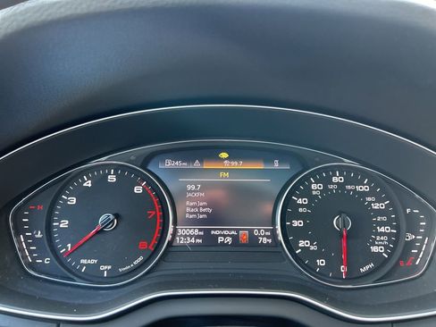 Used 2023 Audi Q5 2.0T Premium w/ Convenience Package image 25