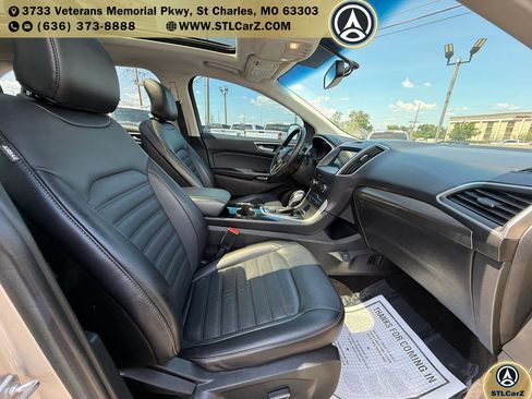 Used 2017 Ford Edge SEL w/ Equipment Group 201A AWD/4WD image 17