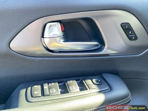 New 2026 Chrysler Pacifica Select image 23