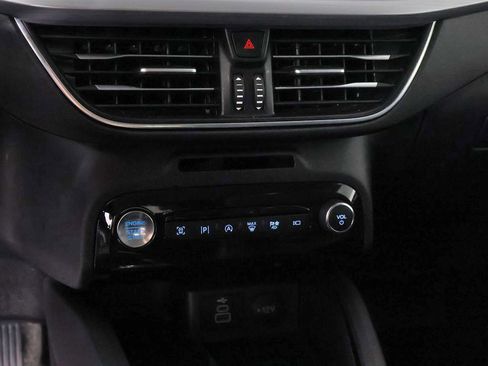 Used 2024 Ford Escape Platinum AWD/4WD image 45