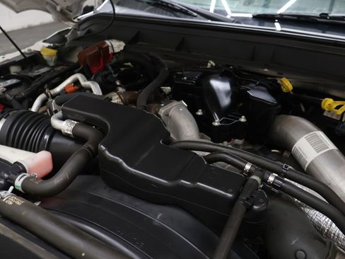 Used 2015 Ford F250 XL w/ Power Equipment Group image 21