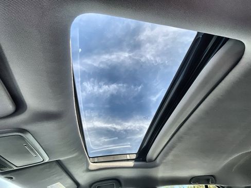 Used 2022 Honda Ridgeline RTL-E image 18