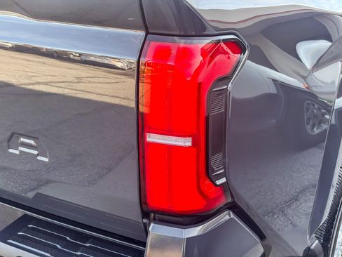 Certified 2025 Toyota Tacoma SR5 image 8