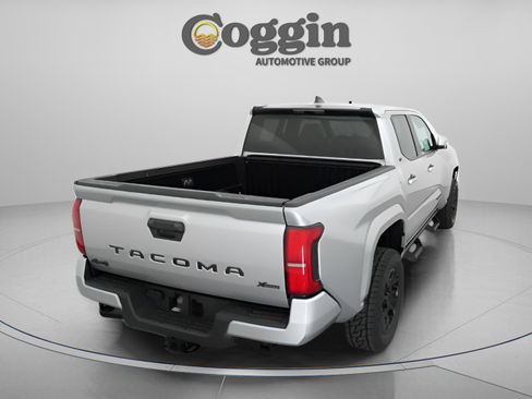 New 2025 Toyota Tacoma SR5 image 17