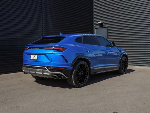 Used 2019 Lamborghini Urus AWD/4WD image 7