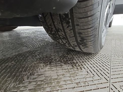 Used 2025 Honda Accord SE image 43