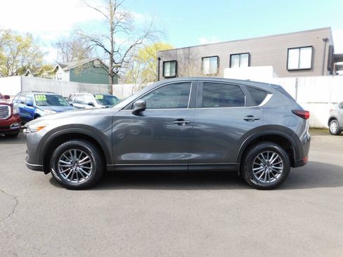 Used 2017 MAZDA CX-5 Touring w/ Preferred Equipment Package AWD/4WD image 25