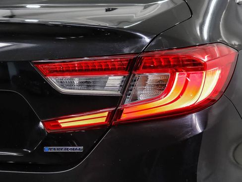 Used 2022 Honda Accord EX-L image 11