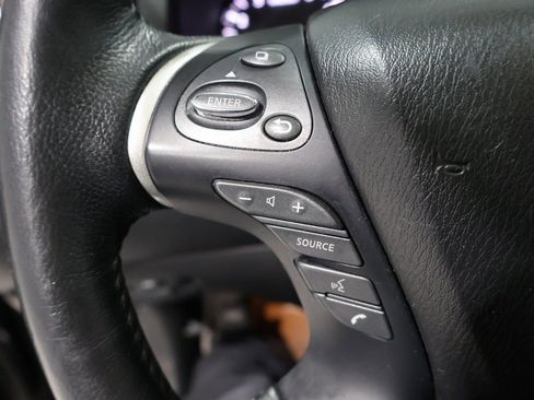 Used 2019 Nissan Pathfinder SL image 35