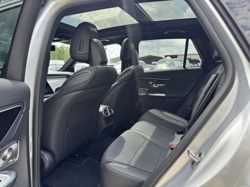 Certified 2026 Mercedes-Benz GLC 300 image 17