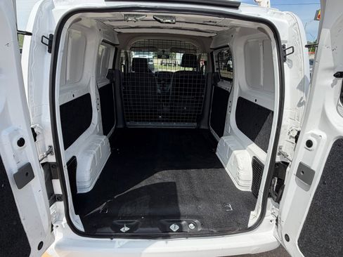 Used 2018 Nissan NV200 SV w/ Navigation Package FWD image 22