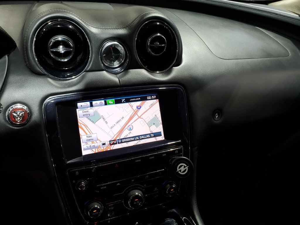Used 2014 Jaguar XJ L Supercharged RWD image 32