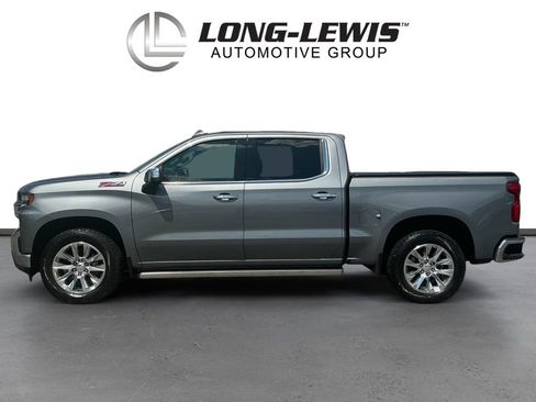 Used 2022 Chevrolet Silverado 1500 LTZ w/ LTZ Premium Package AWD/4WD image 2