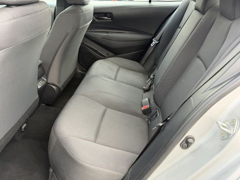 Used 2024 Toyota Corolla LE FWD image 7