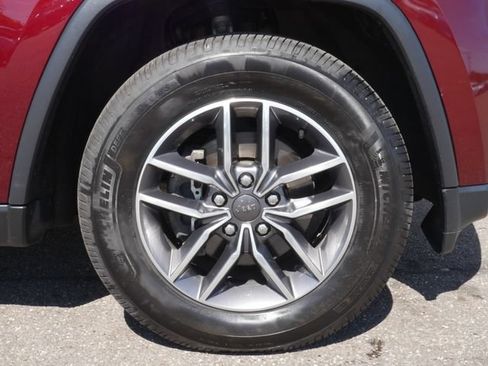 Used 2020 Jeep Grand Cherokee Limited w/ Trailer Tow Group IV AWD/4WD image 12
