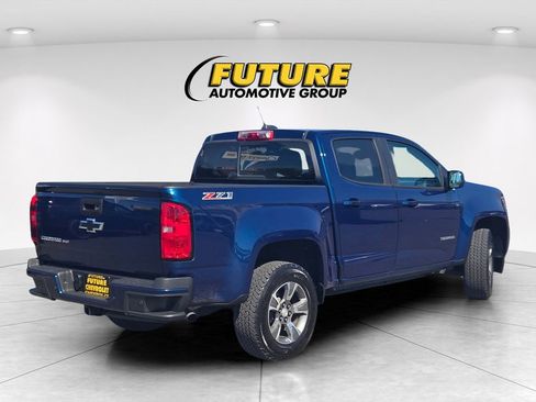 Used 2019 Chevrolet Colorado Z71 AWD/4WD image 4
