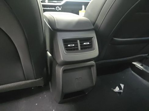 New 2026 Chevrolet Equinox EV LT image 22