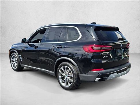 Used 2021 BMW X5 xDrive40i w/ Convenience Package AWD/4WD image 8