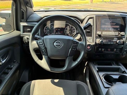 Certified 2024 Nissan Titan SV w/ SV Convenience Package RWD image 15