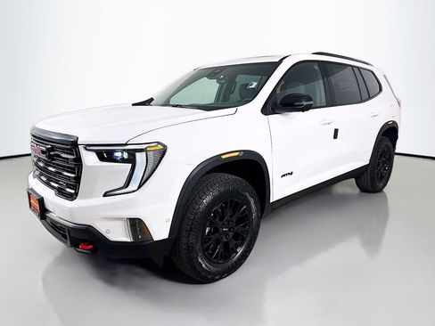 Used 2026 GMC Acadia AT4 w/ Super Cruise Package AWD/4WD image 3