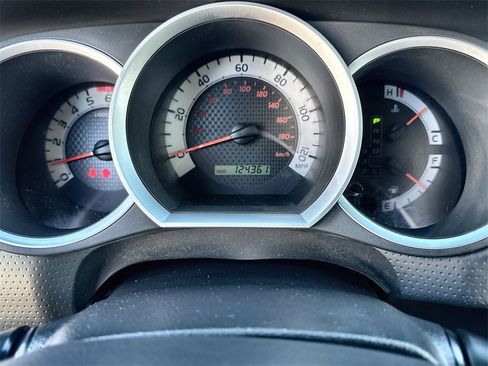 Used 2012 Toyota Tacoma 4x4 Double Cab w/ TRD Sport Upgrade Pkg image 23