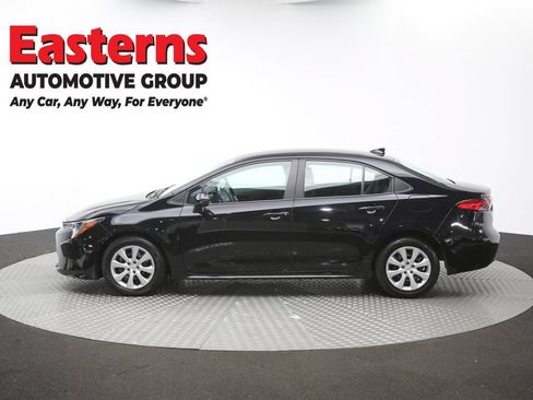 Used 2025 Toyota Corolla LE FWD image 61