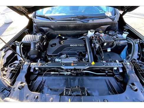 Used 2021 GMC Terrain SLT w/ LPO, Floor Liner Package image 23